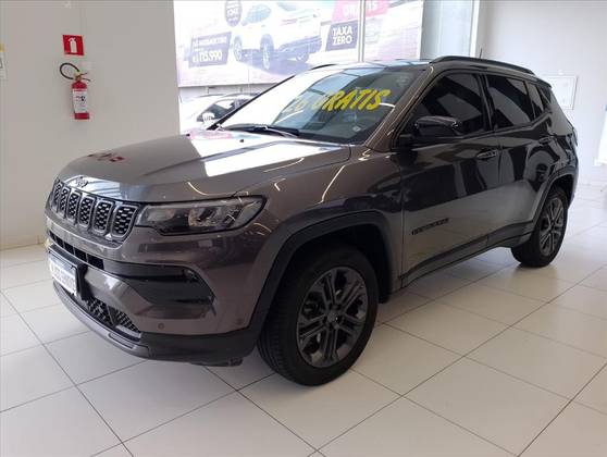 JEEP COMPASS 1.3 T270 TURBO FLEX LONGITUDE AT6